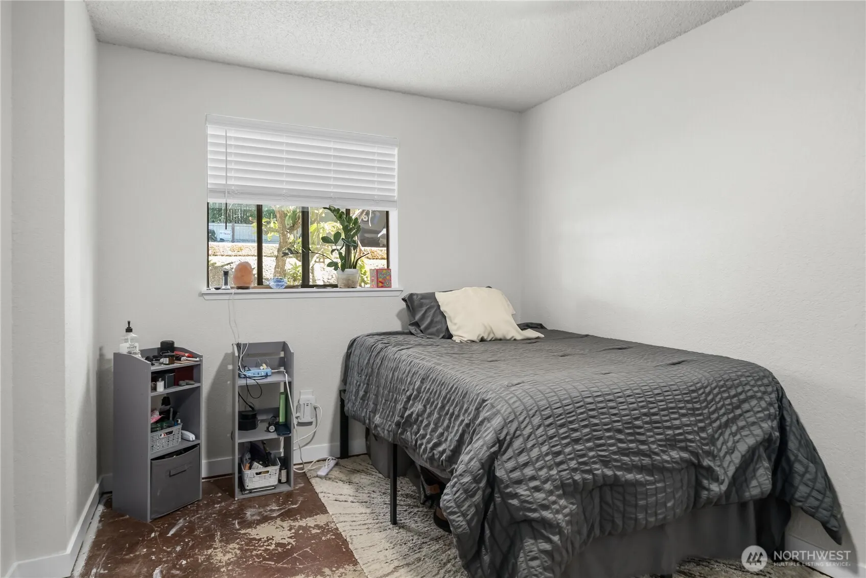 23511 102 Avenue SE #D103, Kent, WA 98031