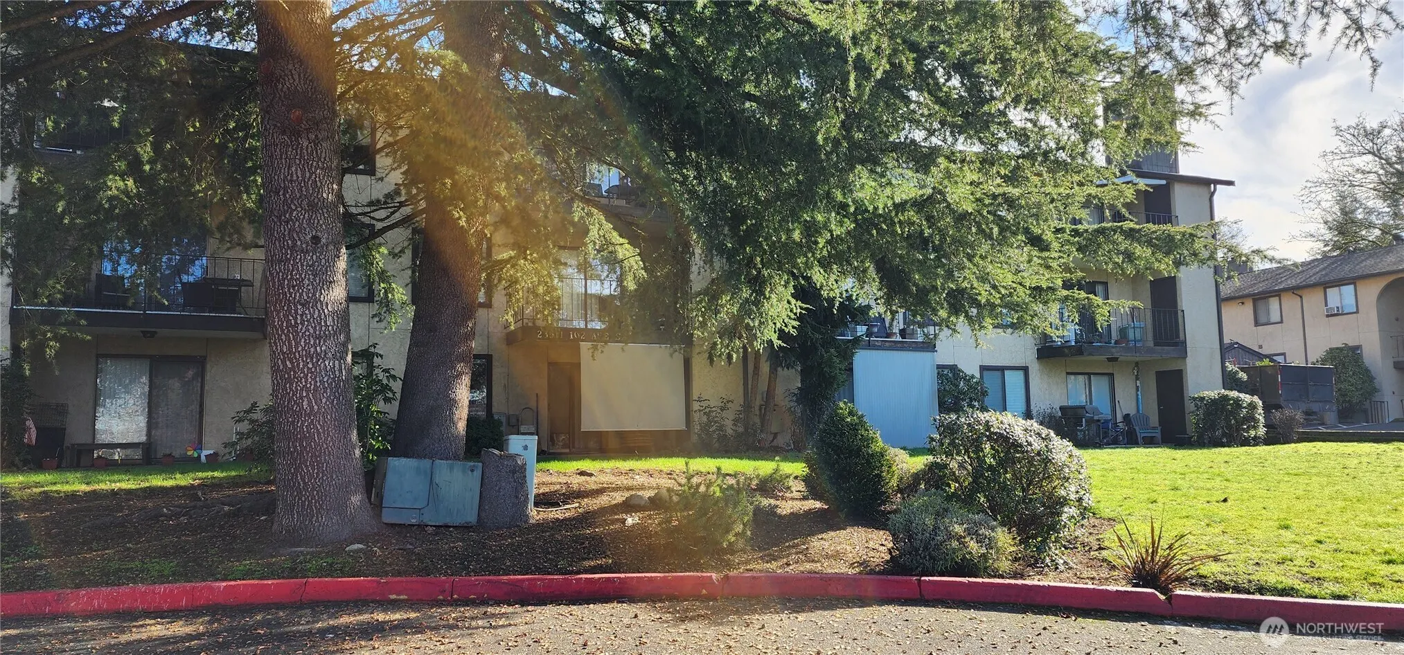 23511 102 Avenue SE #D103, Kent, WA 98031