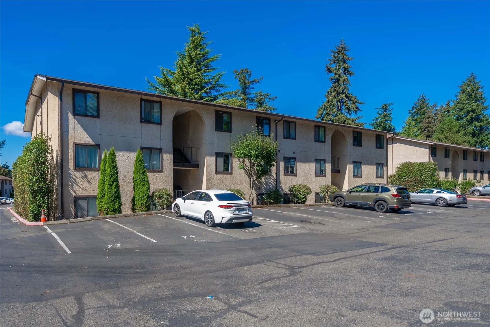 23511 102 Avenue SE #D103, Kent, WA 98031