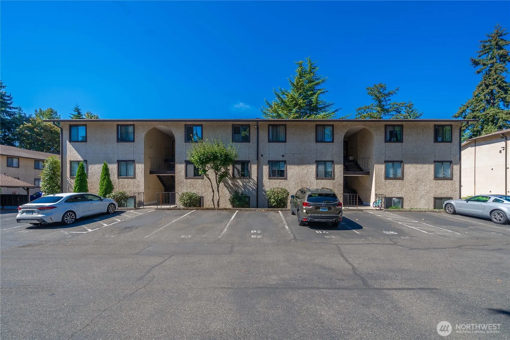 23511 102 Avenue SE #D103, Kent, WA 98031