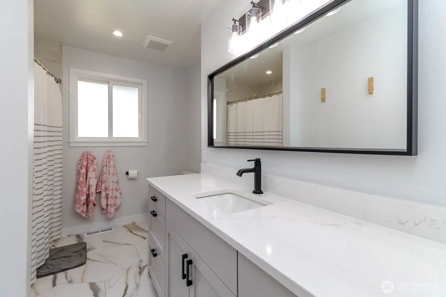 13506 SE 189th Place , Renton, WA 98058