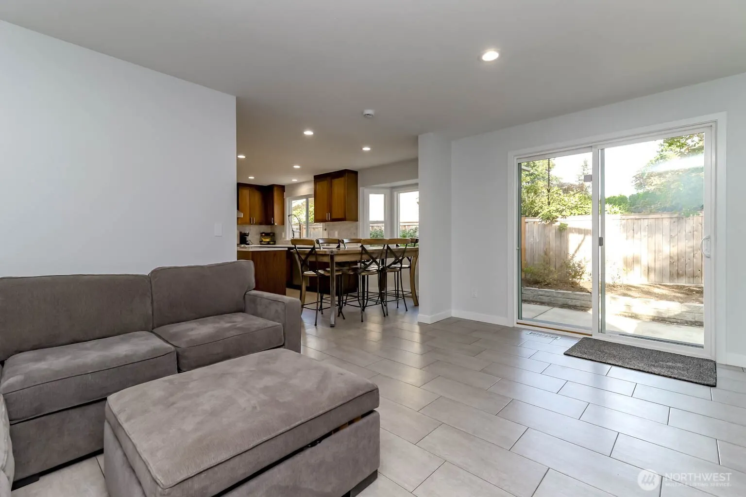 13506 SE 189th Place , Renton, WA 98058