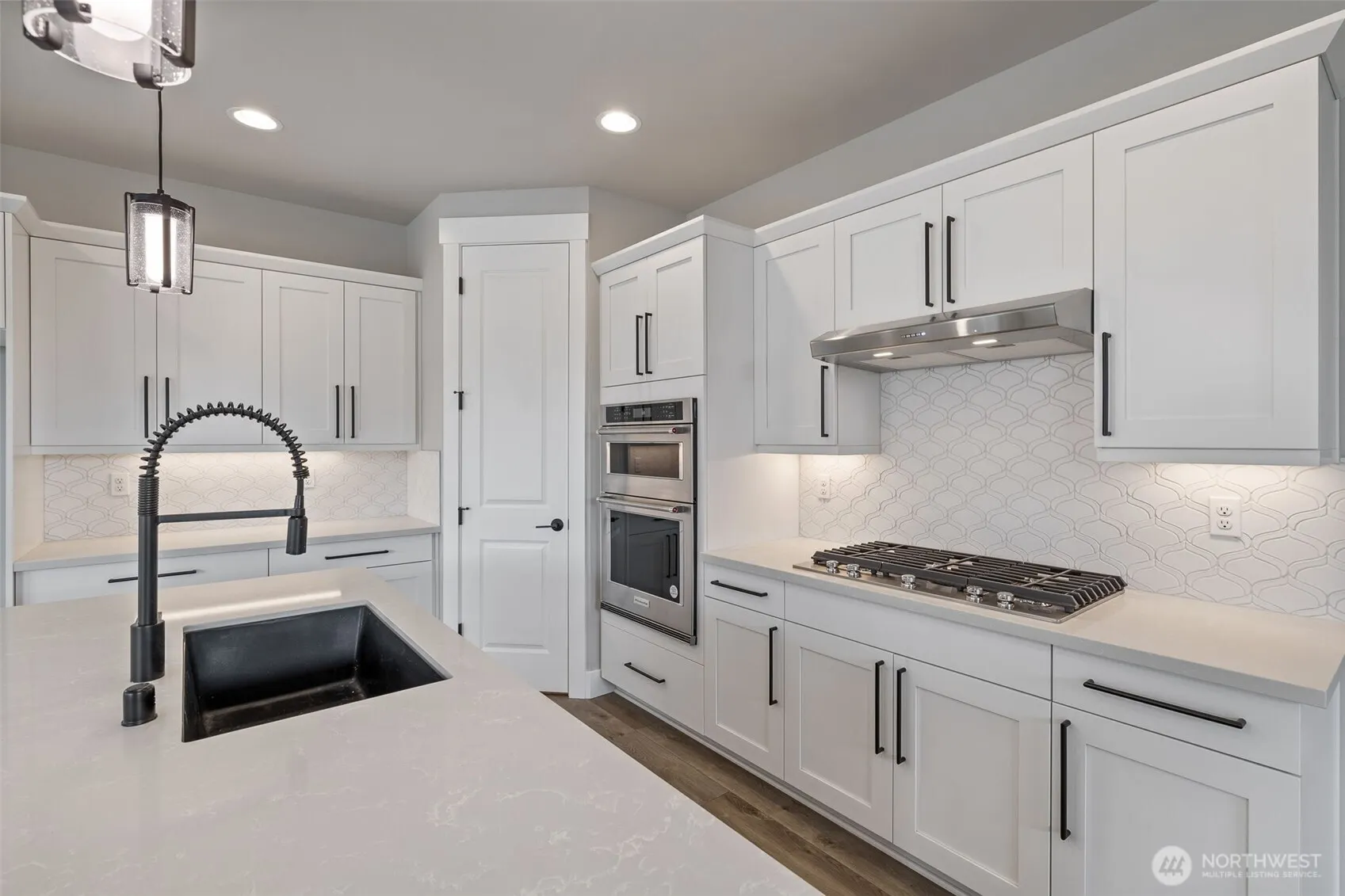 917 183rd Place SW, Lynnwood, WA 98037