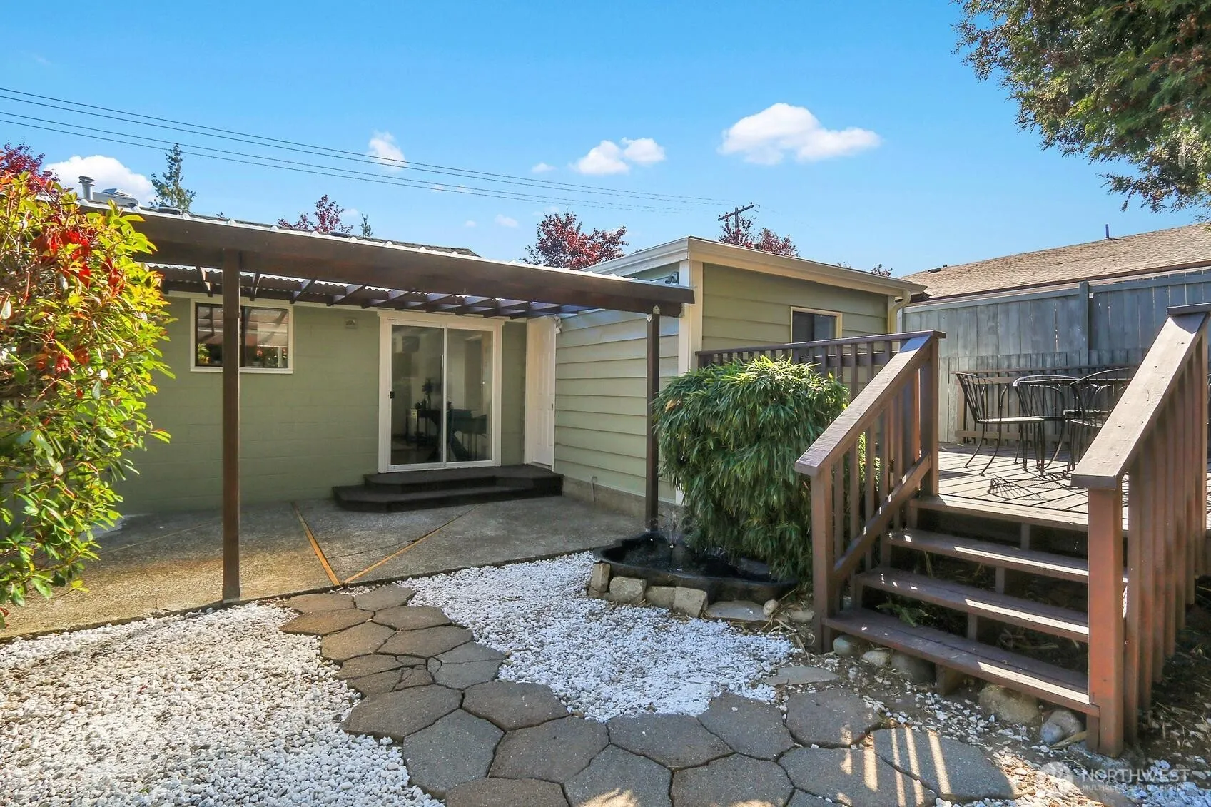 3328 NE 6th Street , Renton, WA 98056