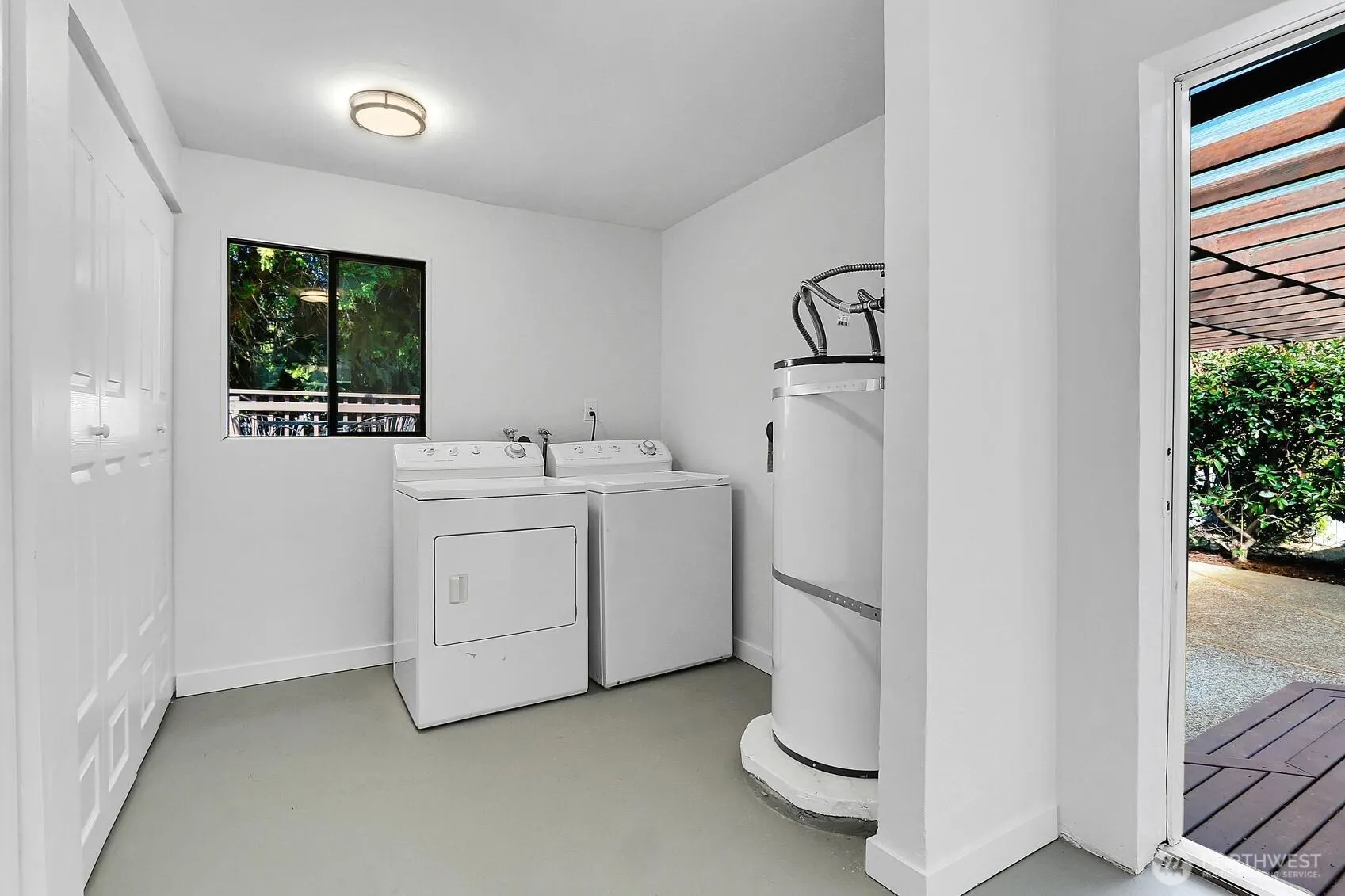 3328 NE 6th Street , Renton, WA 98056