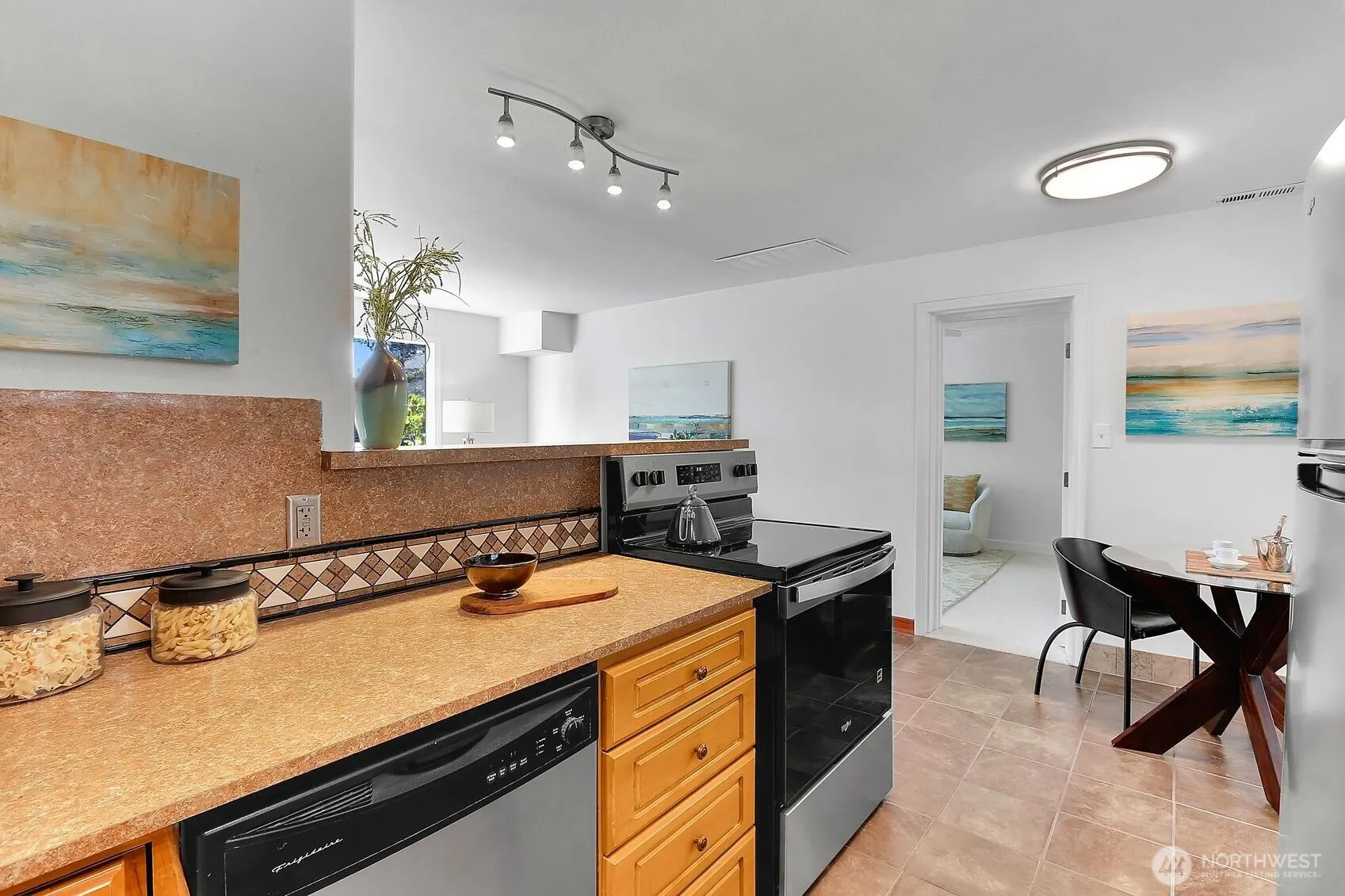 3328 NE 6th Street , Renton, WA 98056