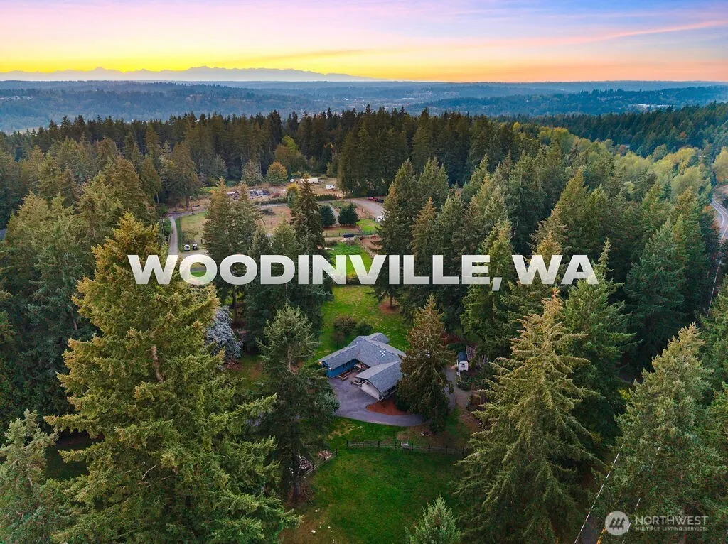 15620 NE 165th St , Woodinville, WA 98072