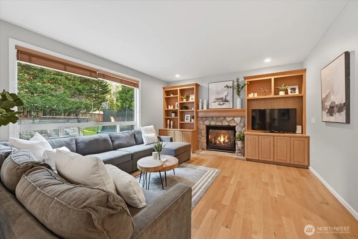 5300 NE 23rd Court , Renton, WA 98059