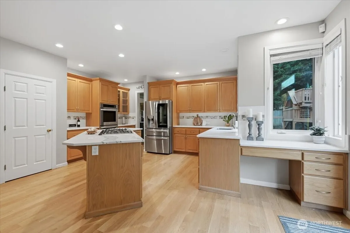 5300 NE 23rd Court , Renton, WA 98059