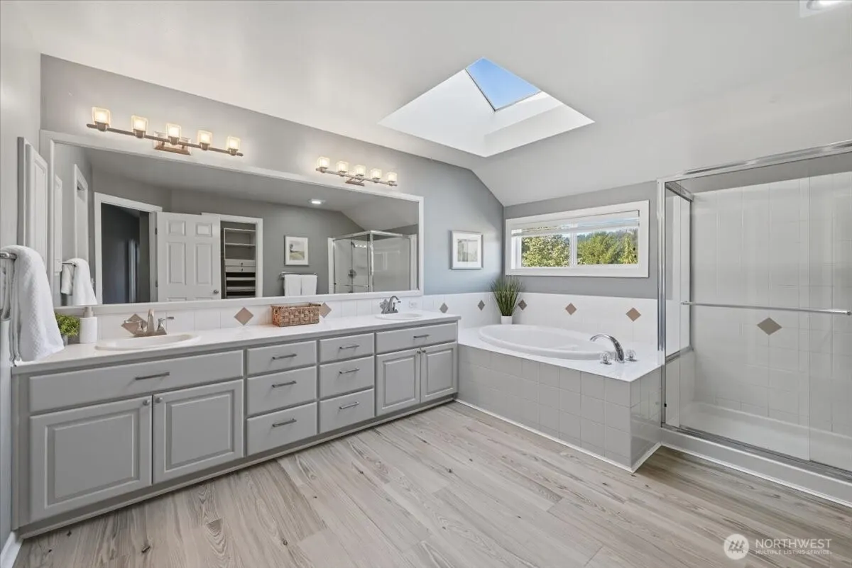 5300 NE 23rd Court , Renton, WA 98059