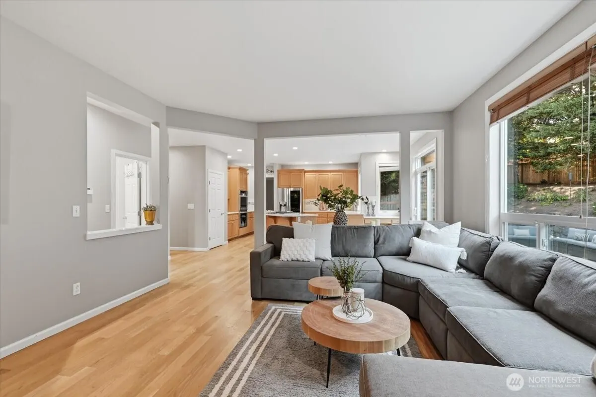 5300 NE 23rd Court , Renton, WA 98059