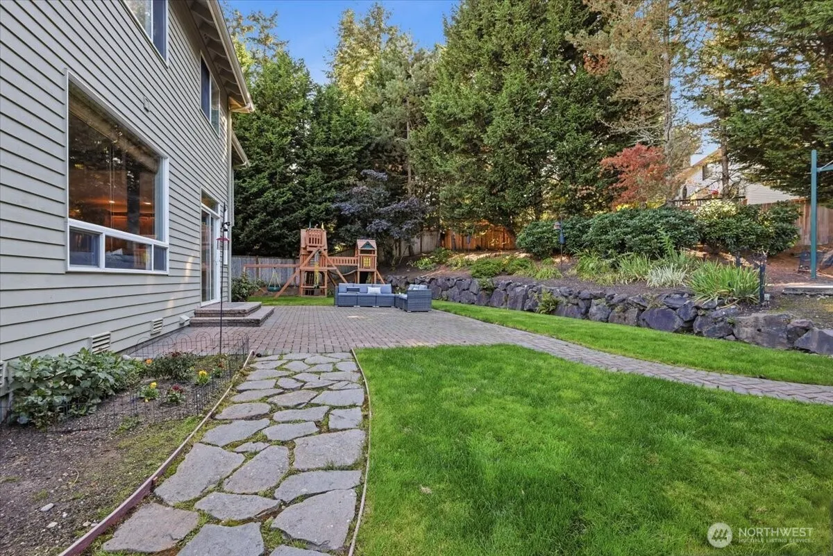 5300 NE 23rd Court , Renton, WA 98059