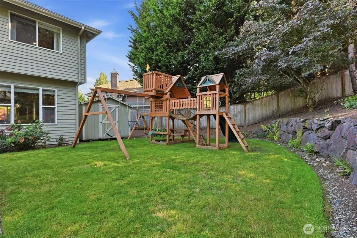 5300 NE 23rd Court , Renton, WA 98059