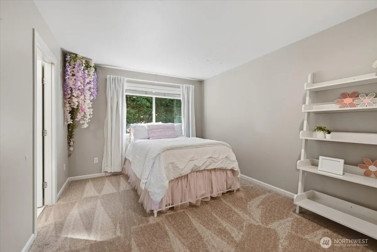 5300 NE 23rd Court , Renton, WA 98059