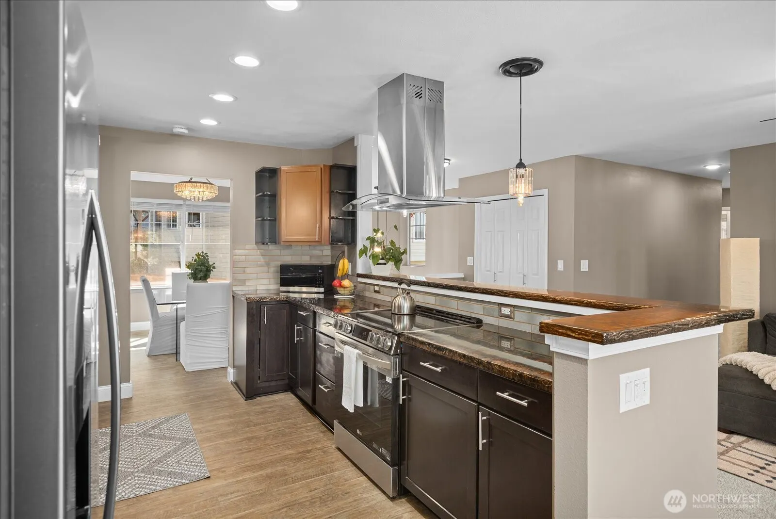 19019 20th Place W, Lynnwood, WA 98036-4843