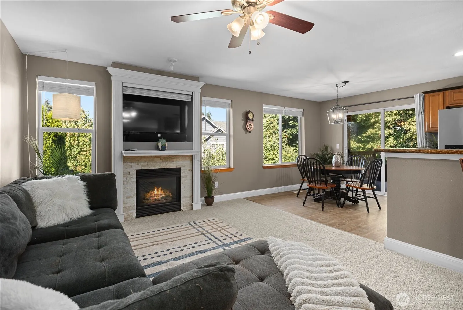 19019 20th Place W, Lynnwood, WA 98036-4843