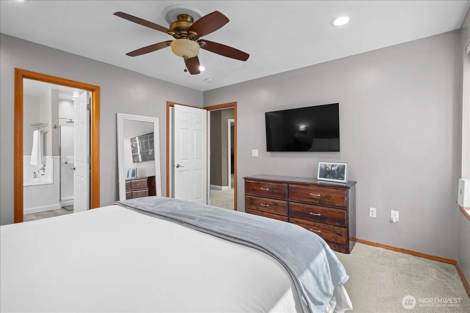 19019 20th Place W, Lynnwood, WA 98036-4843