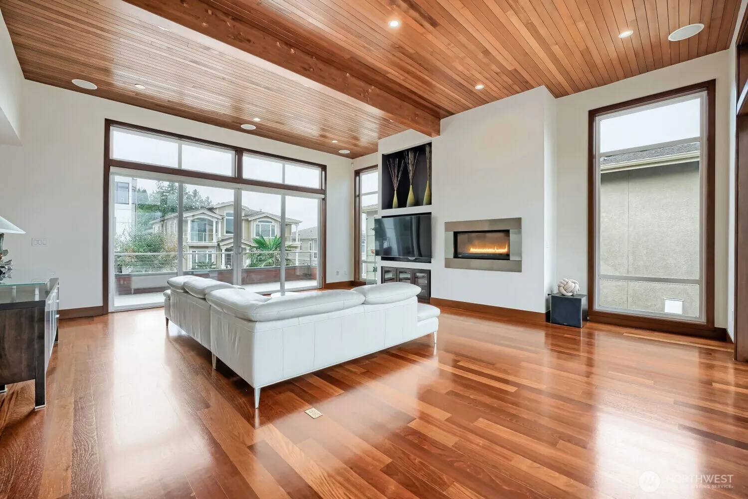 1018 N 37th Street , Renton, WA 98056