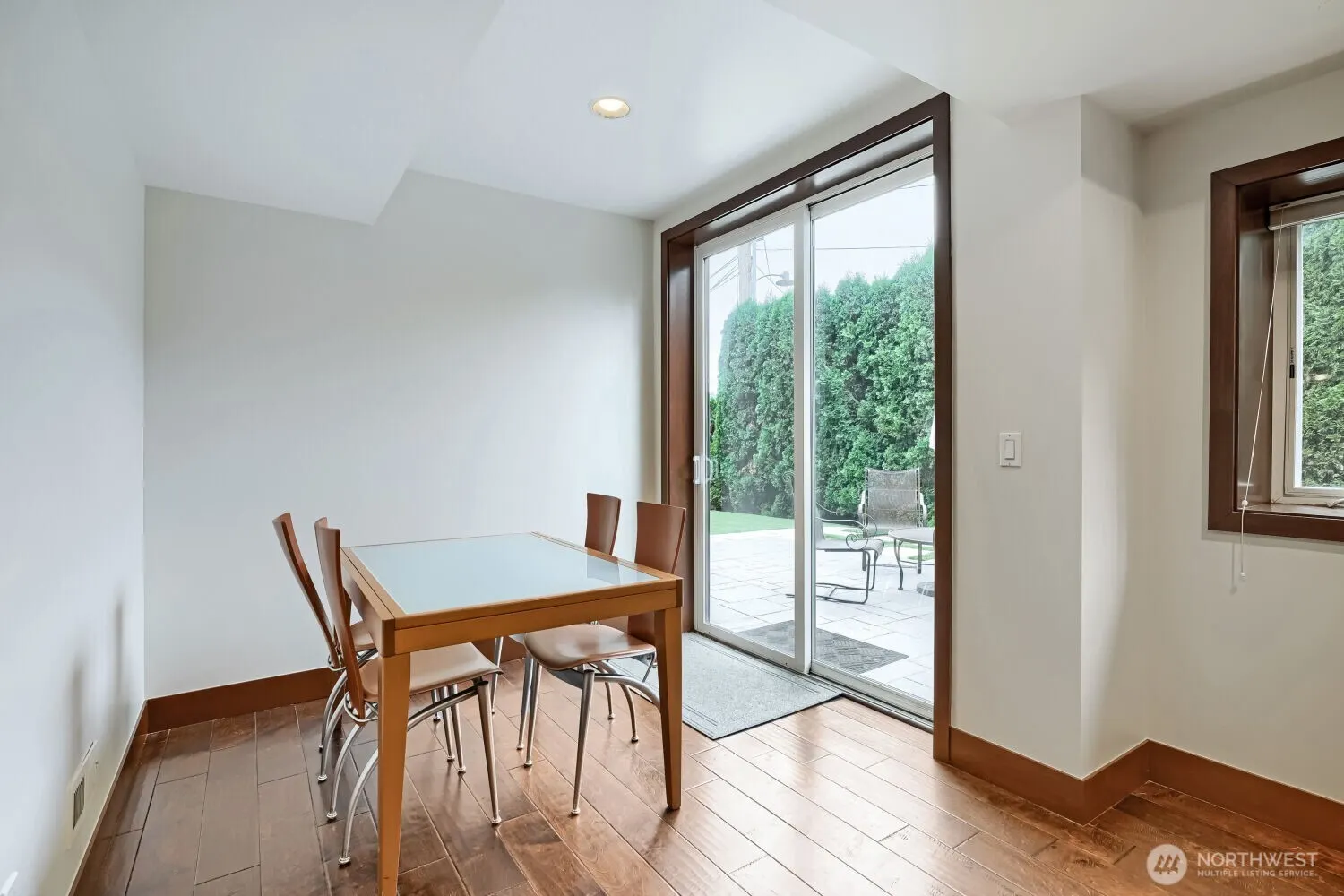 1018 N 37th Street , Renton, WA 98056