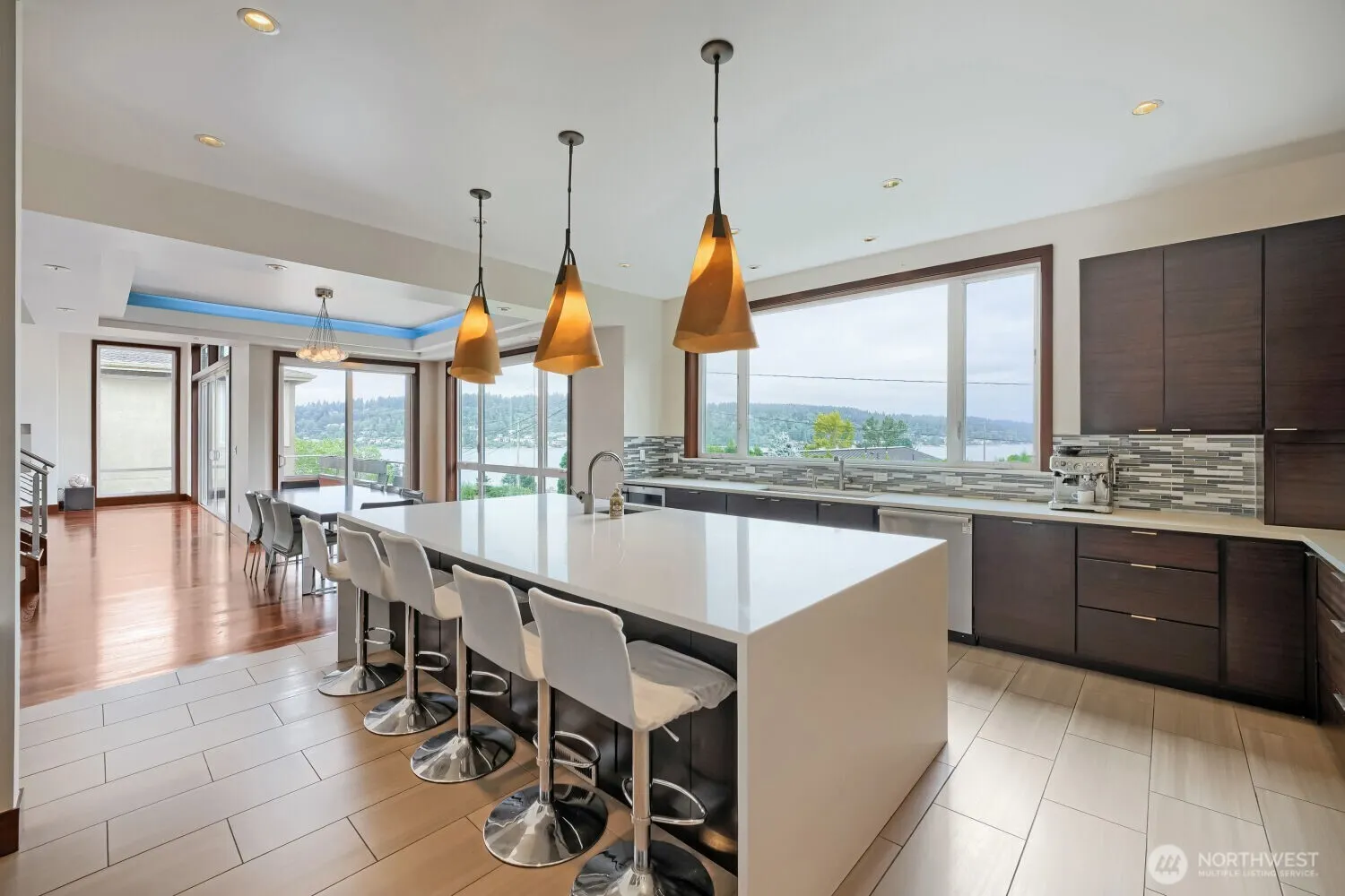 1018 N 37th Street , Renton, WA 98056