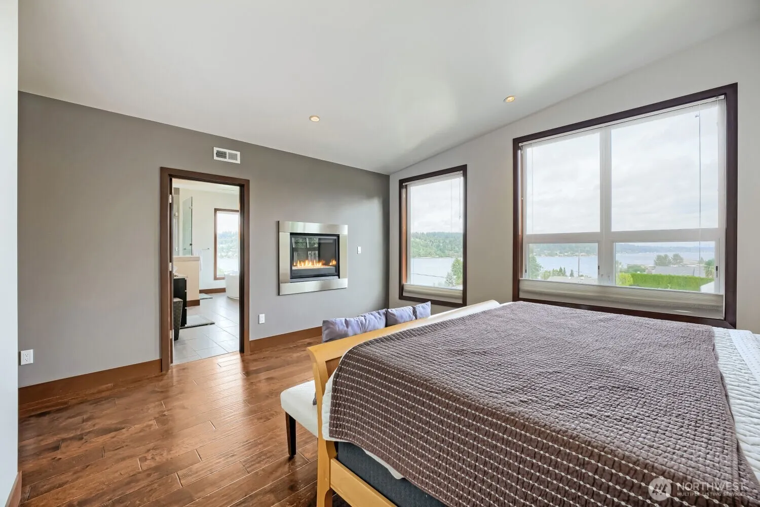 1018 N 37th Street , Renton, WA 98056