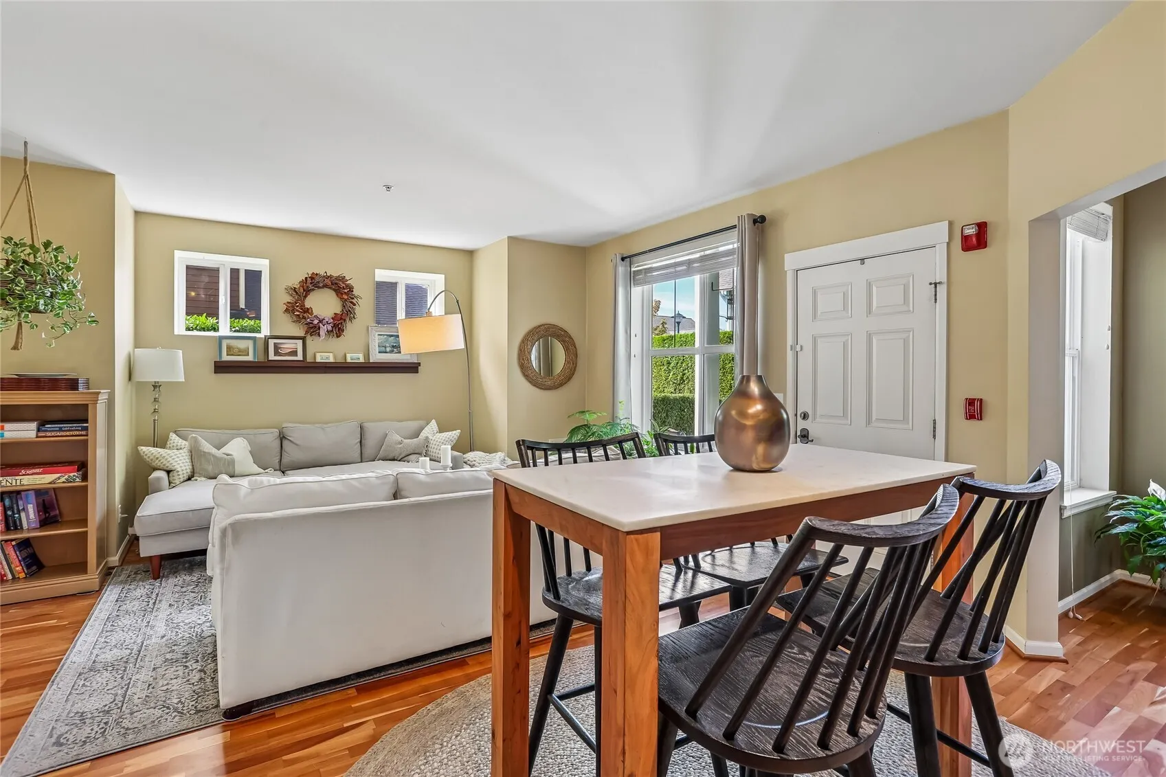 2010 NE Katsura Street #A, Issaquah, WA 98029