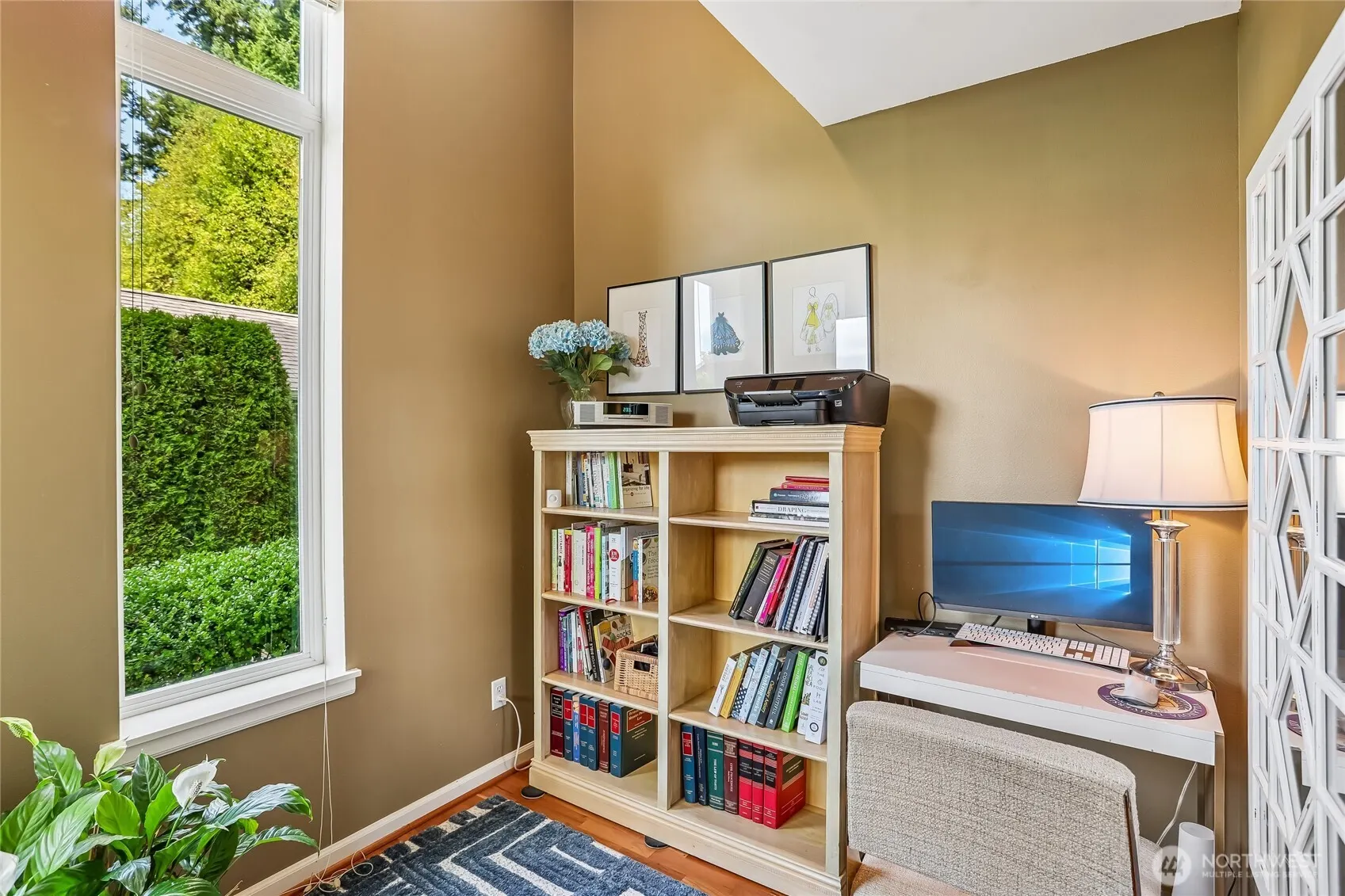 2010 NE Katsura Street #A, Issaquah, WA 98029