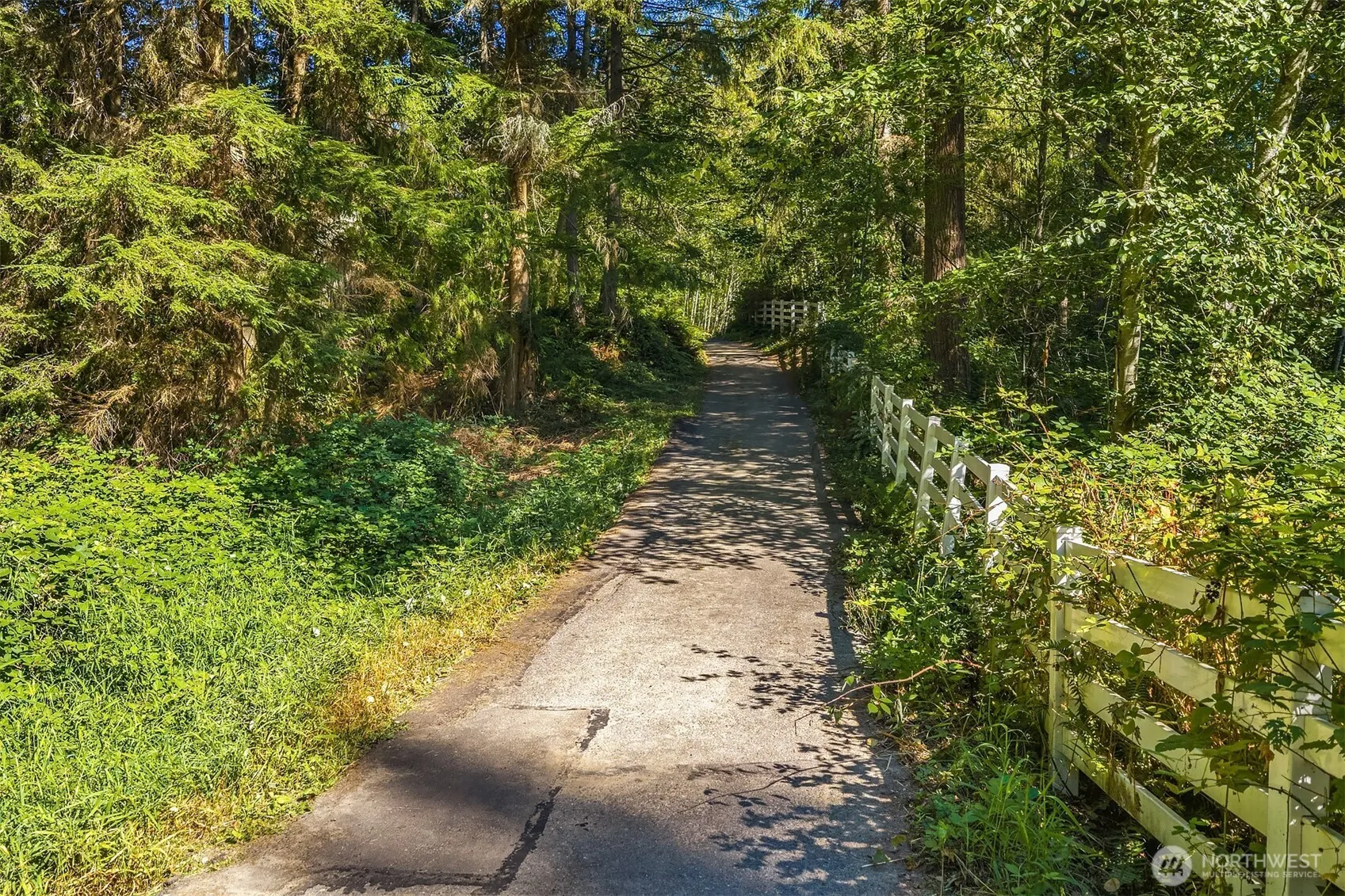 7001 242nd Avenue NE, Redmond, WA 98053