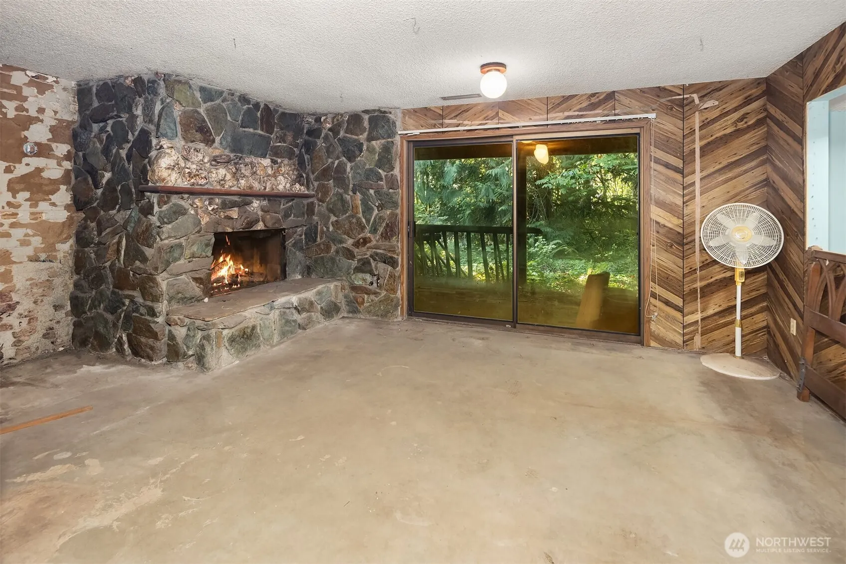 7001 242nd Avenue NE, Redmond, WA 98053