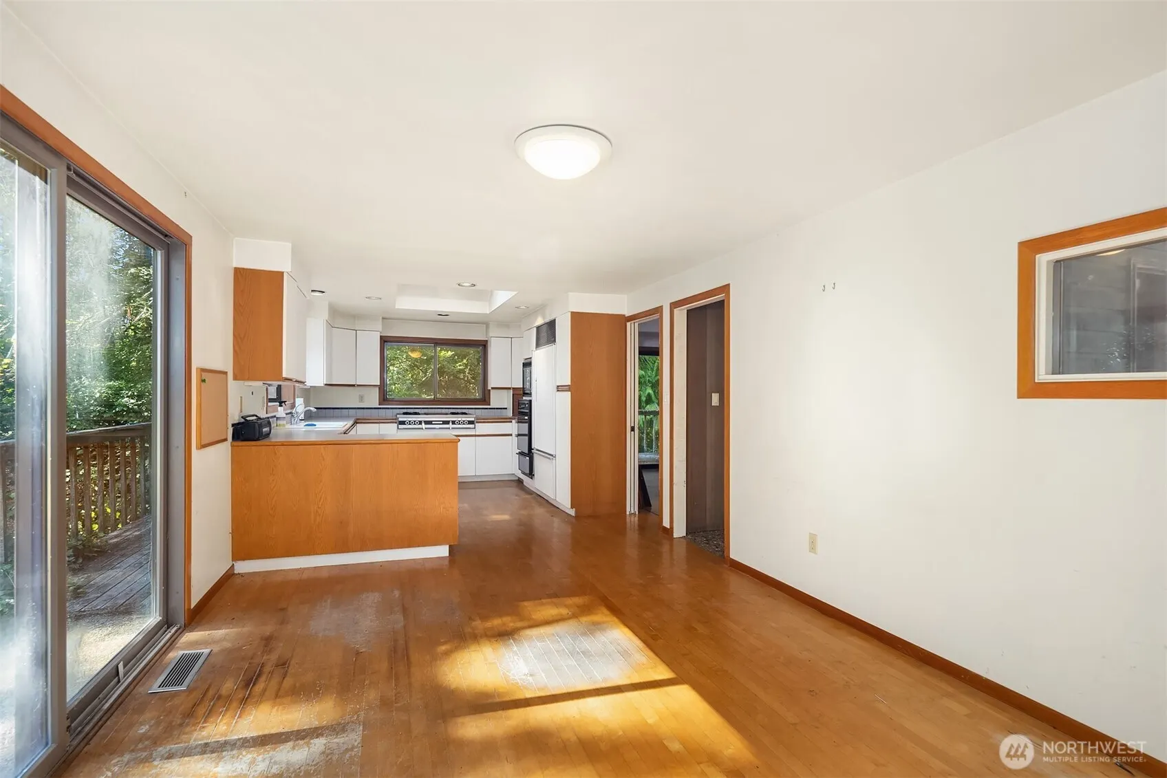 7001 242nd Avenue NE, Redmond, WA 98053