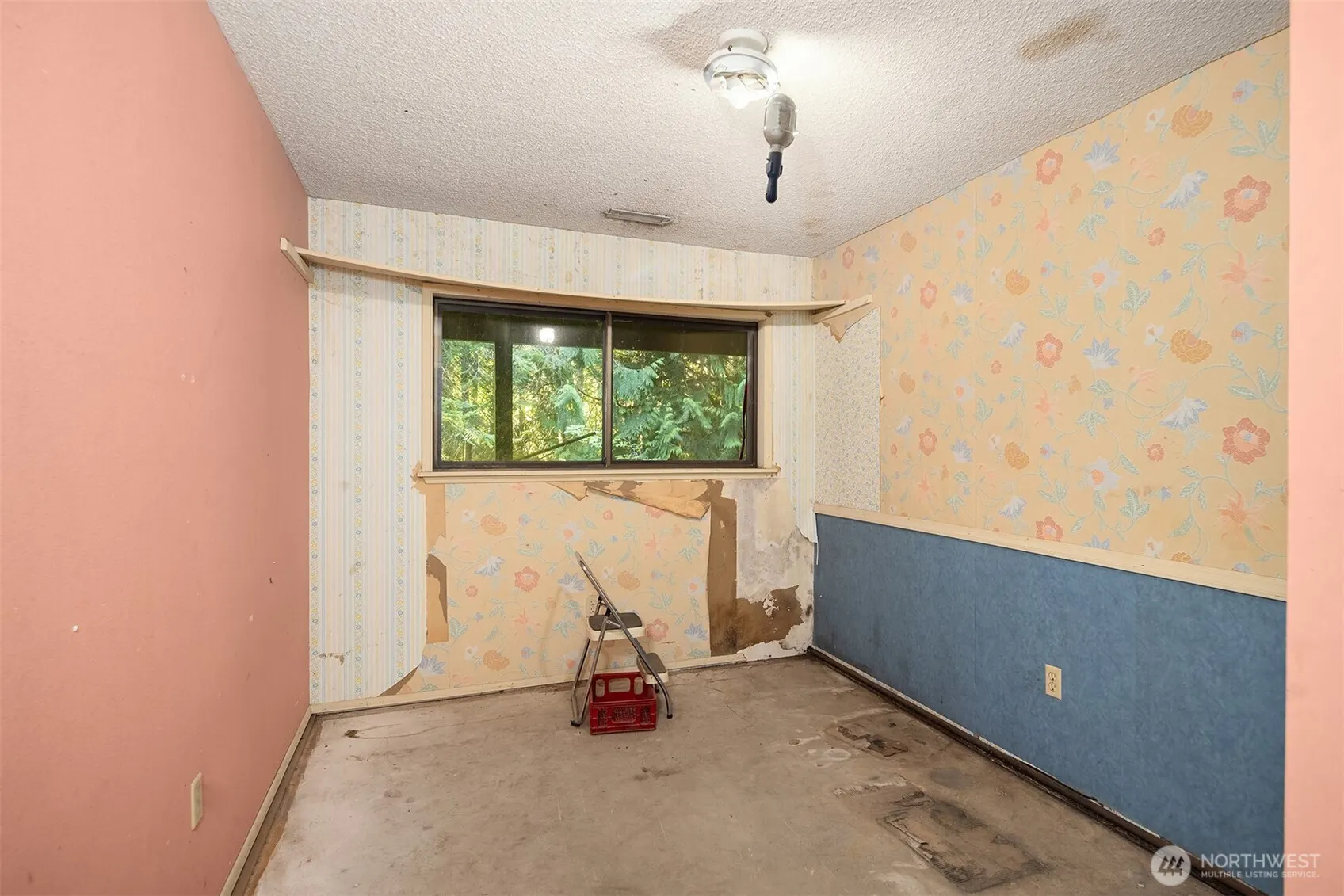 7001 242nd Avenue NE, Redmond, WA 98053