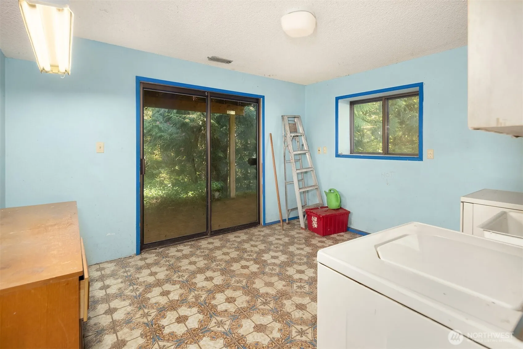 7001 242nd Avenue NE, Redmond, WA 98053