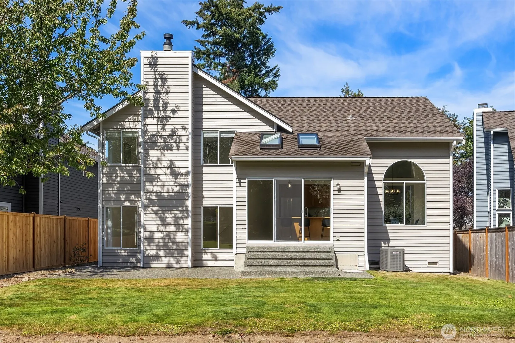 11825 NE 167th Street , Bothell, WA 98011