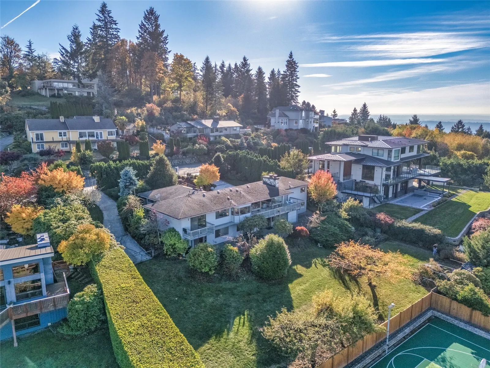 14548 SE 51st Street , Bellevue, WA 98006