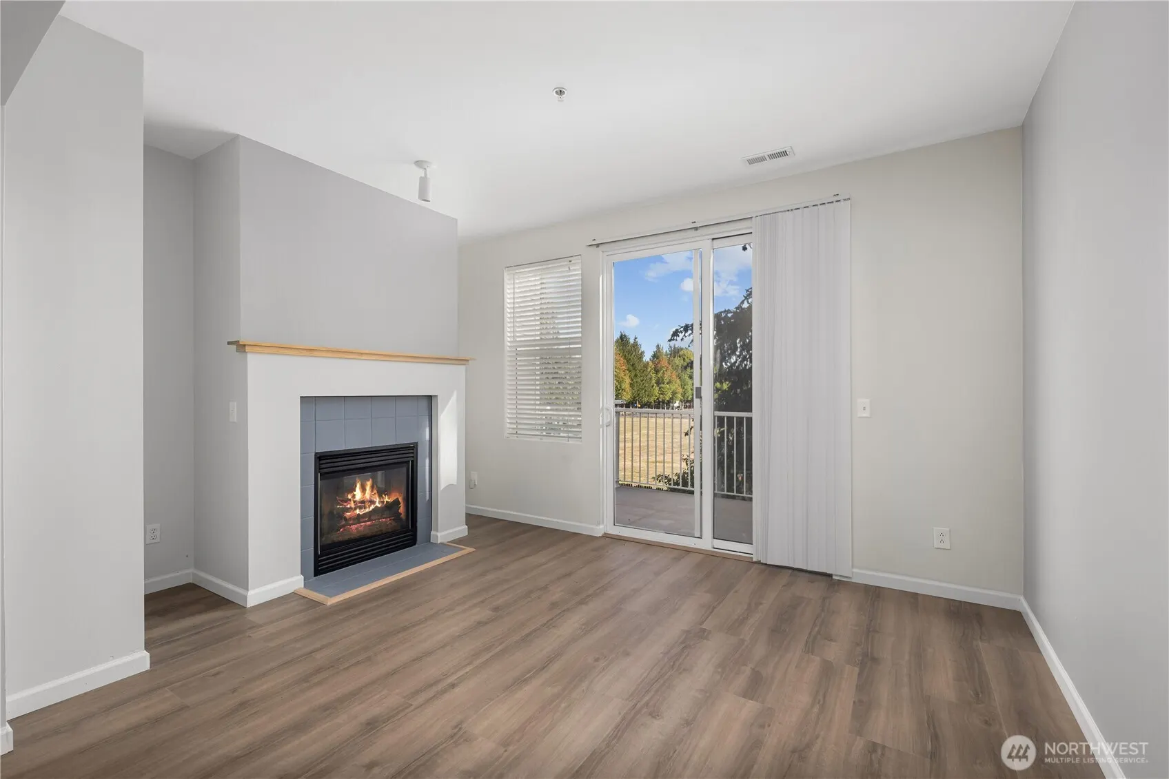 6231 S 233rd Street #25-2, Kent, WA 98032