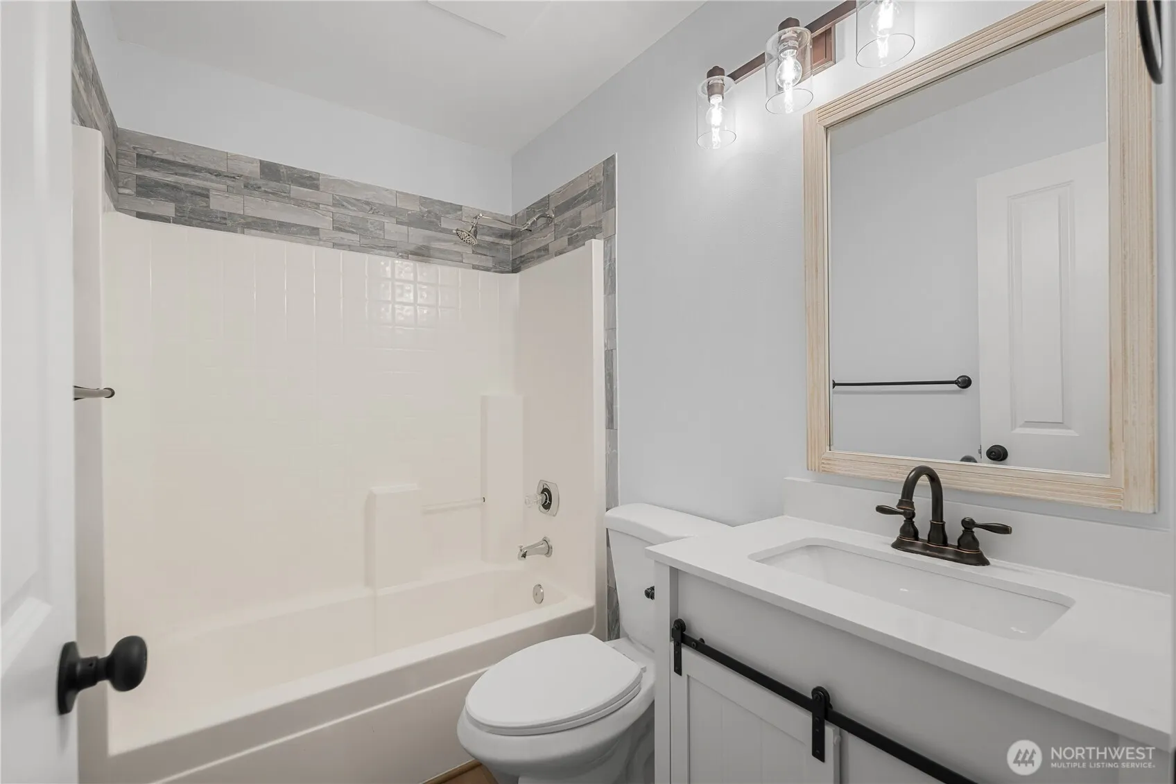 6231 S 233rd Street #25-2, Kent, WA 98032
