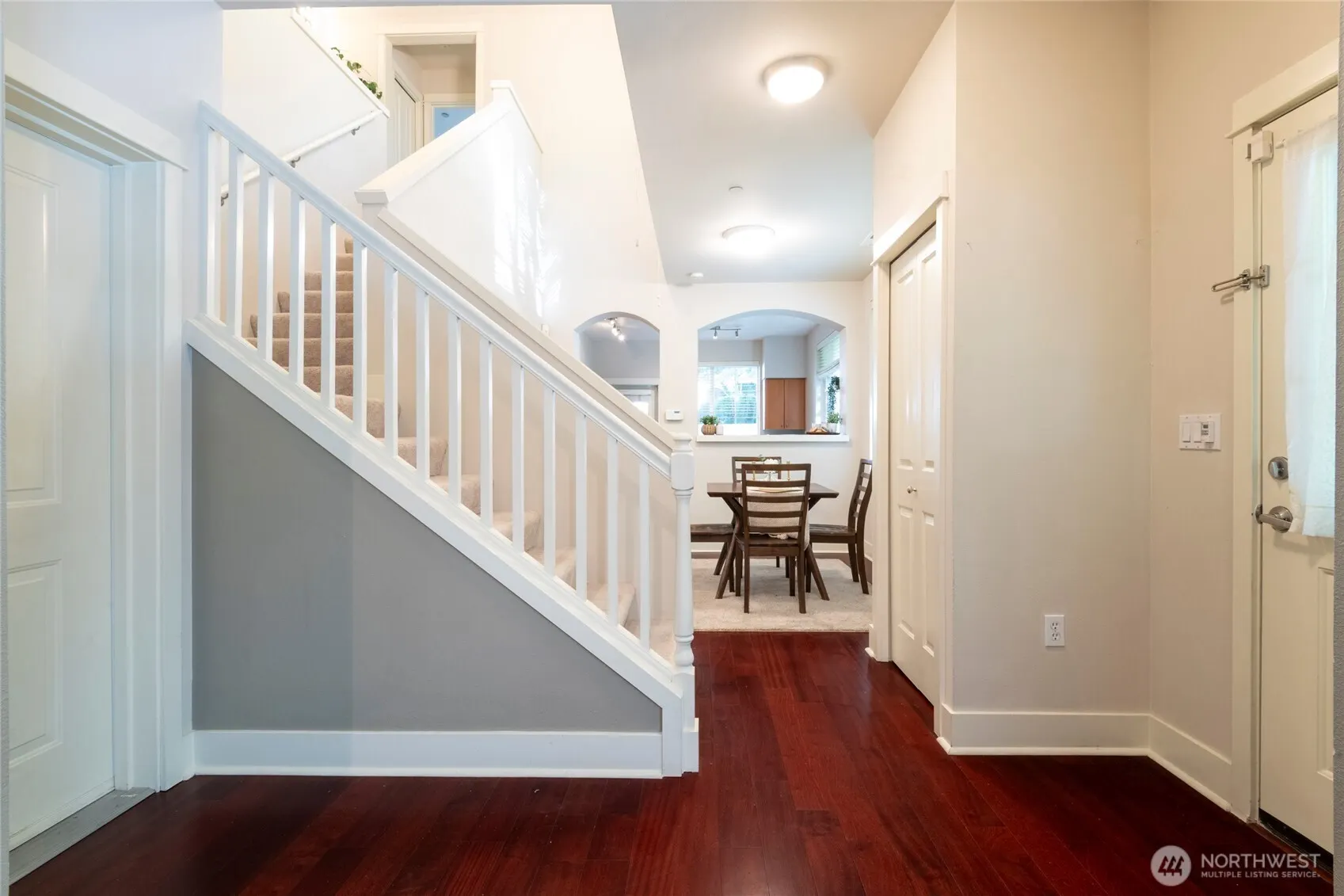 18282 NE 97th Way #105, Redmond, WA 98052
