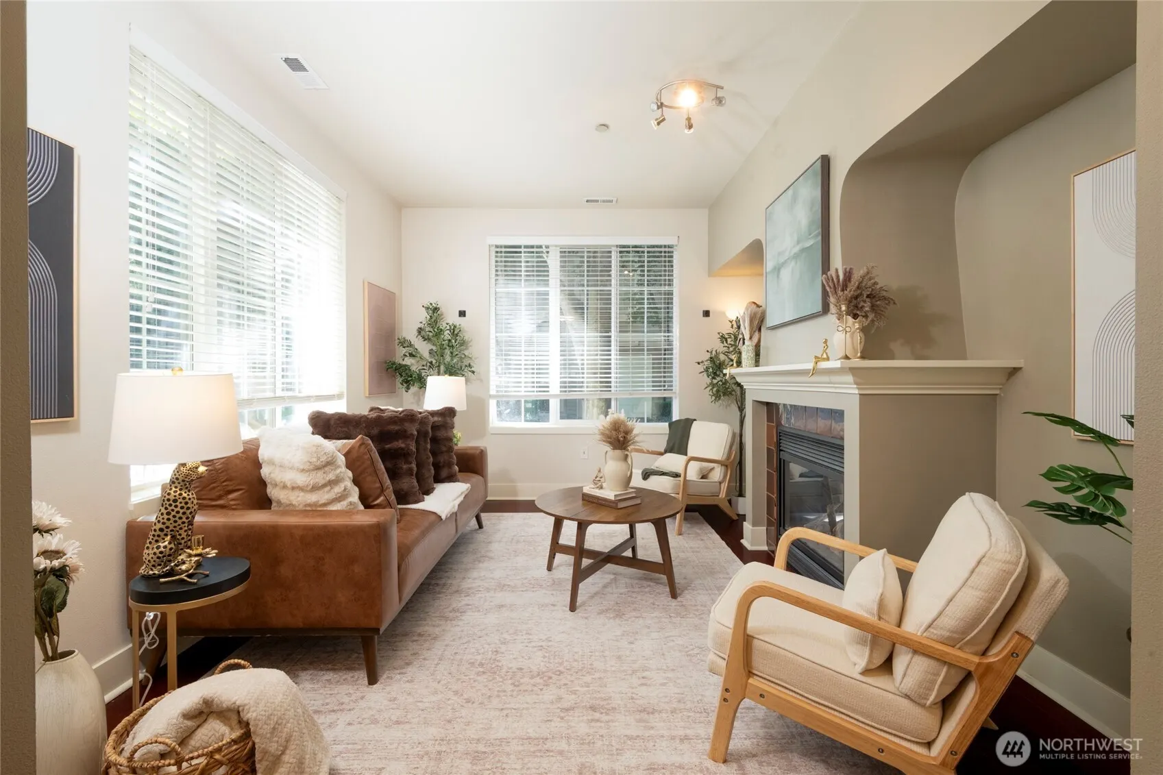 18282 NE 97th Way #105, Redmond, WA 98052
