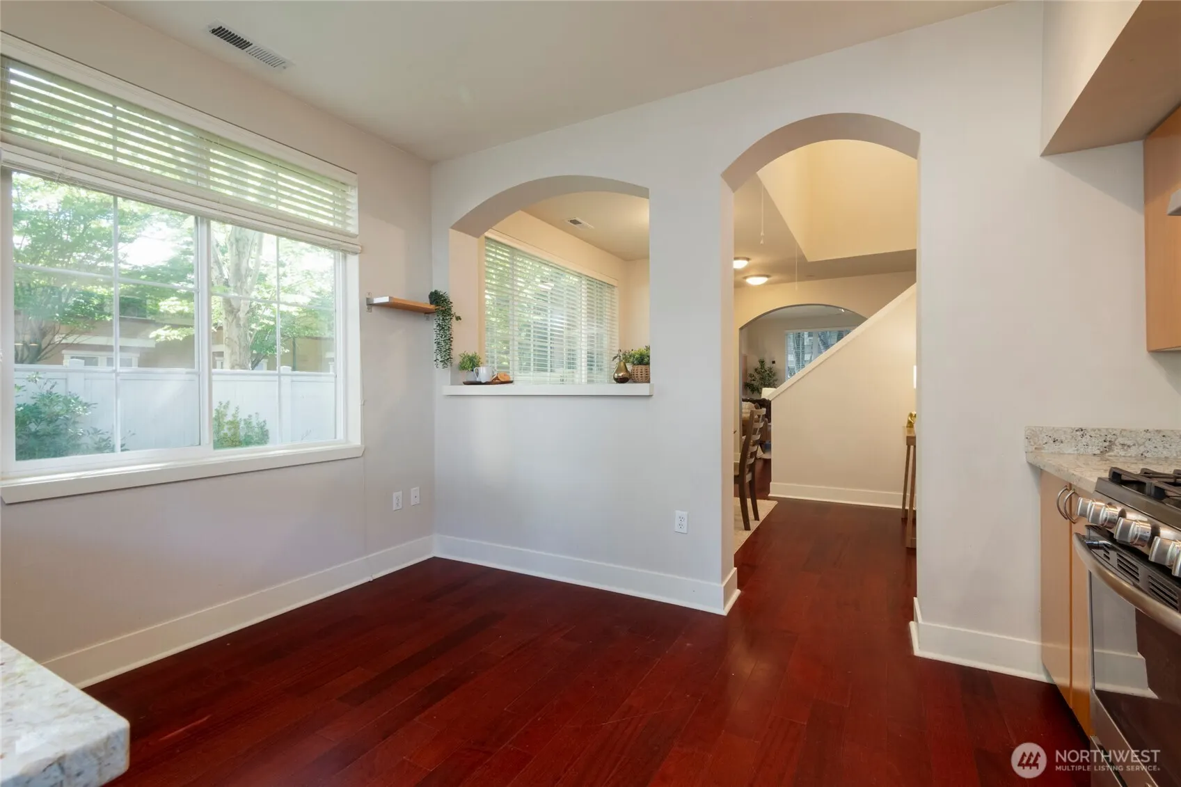 18282 NE 97th Way #105, Redmond, WA 98052