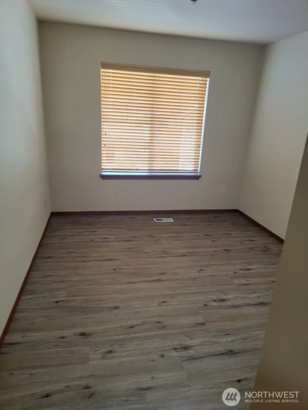21519 SE 299th Way , Kent, WA 98042