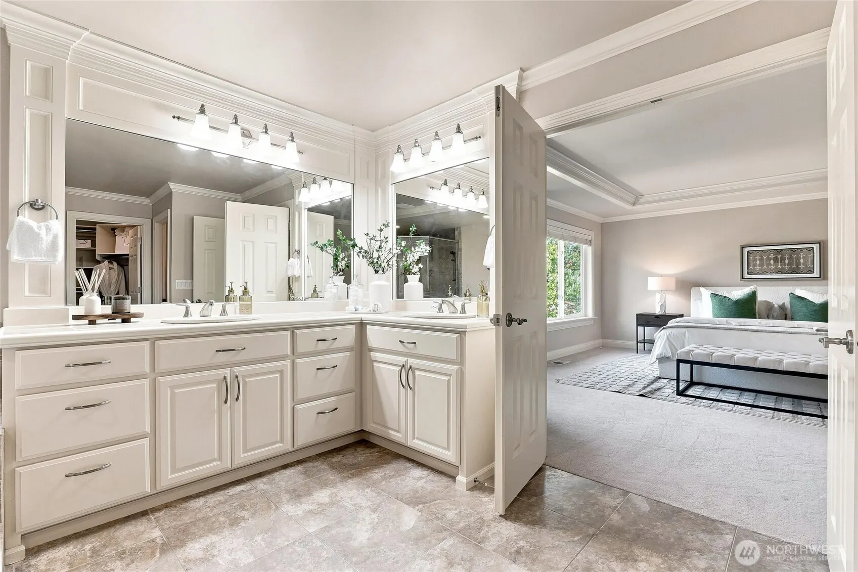 17518 NE 119th Way , Redmond, WA 98052