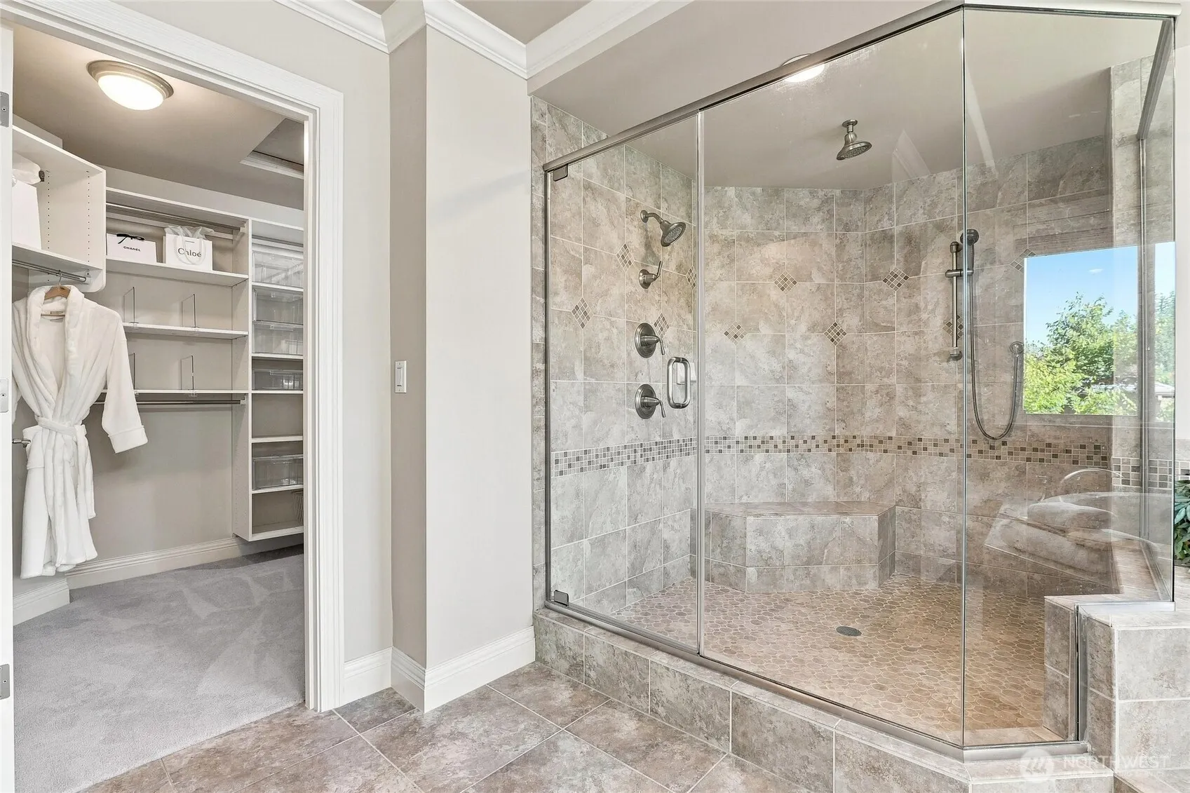 17518 NE 119th Way , Redmond, WA 98052