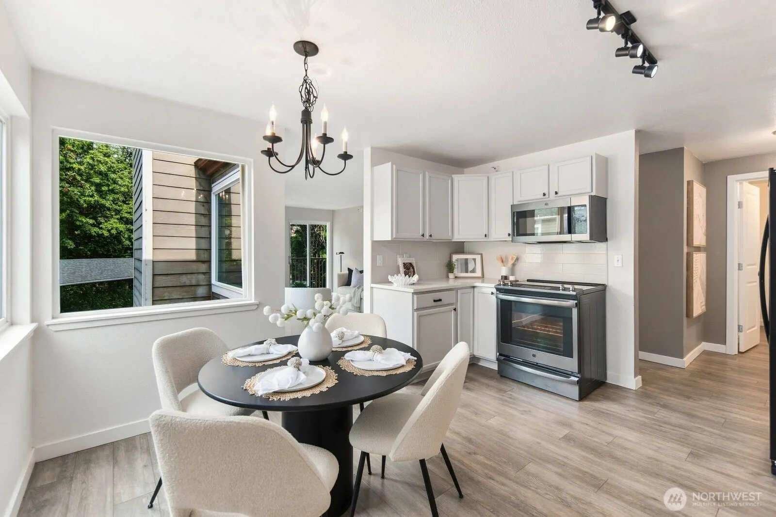 700 Front Street S #A301, Issaquah, WA 98027