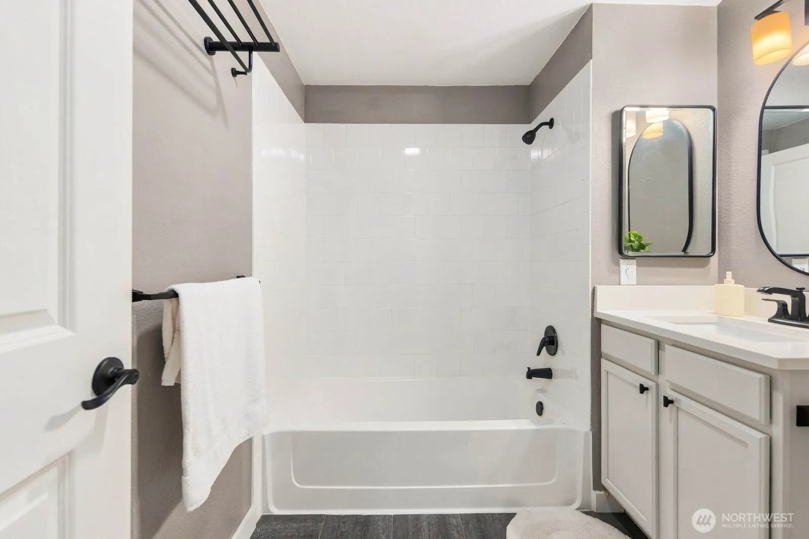 700 Front Street S #A301, Issaquah, WA 98027