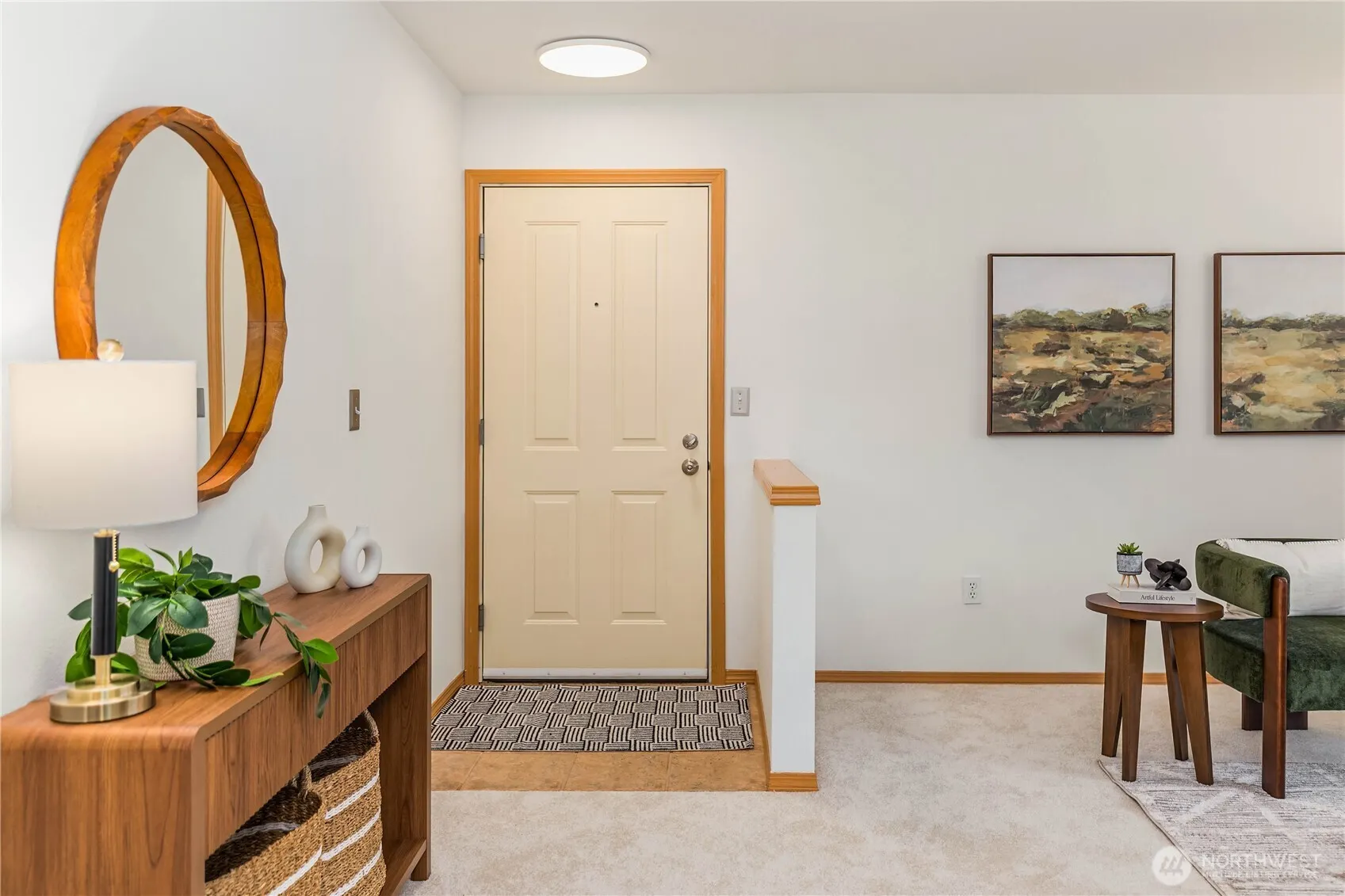 1981 24th Avenue NE #202, Issaquah, WA 98029