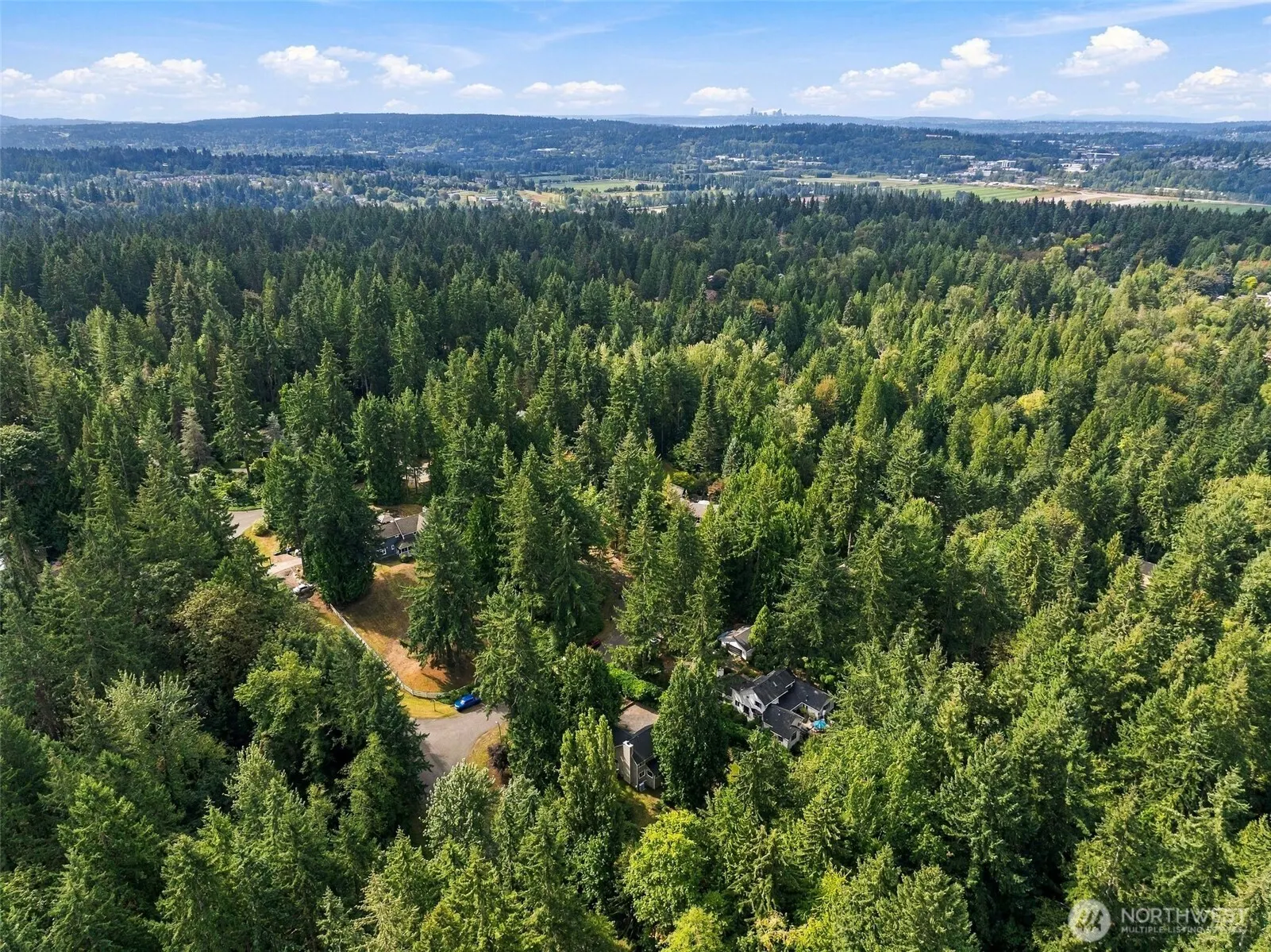 16732 NE 138th Court , Woodinville, WA 98072