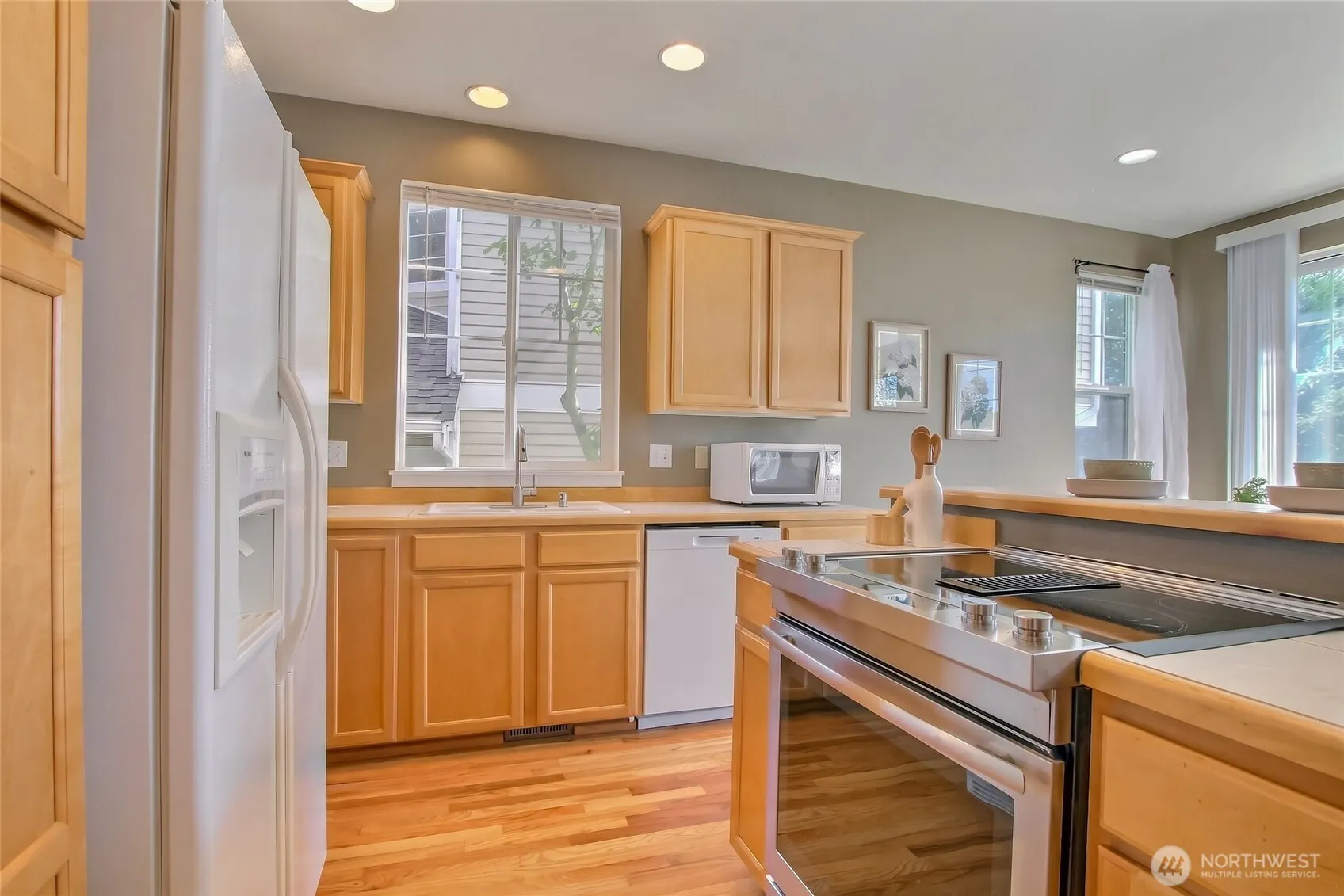 13021 NE 182nd Place #A, Bothell, WA 98011