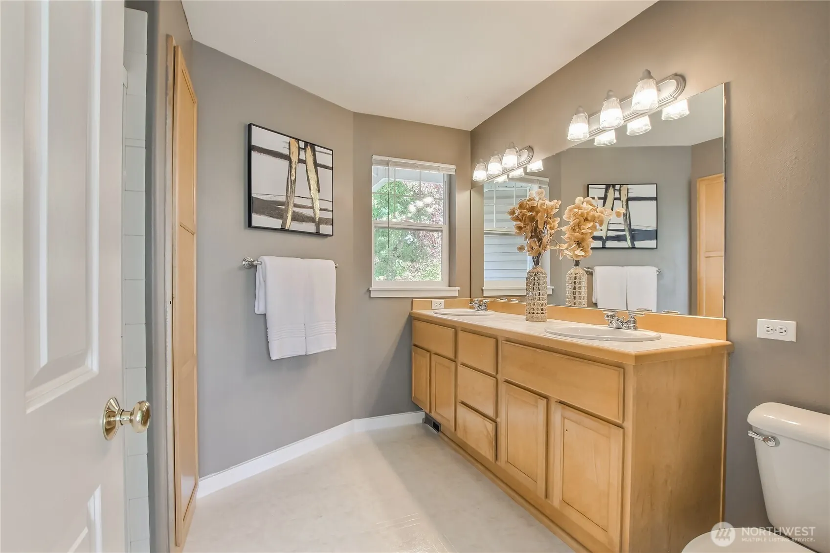 13021 NE 182nd Place #A, Bothell, WA 98011