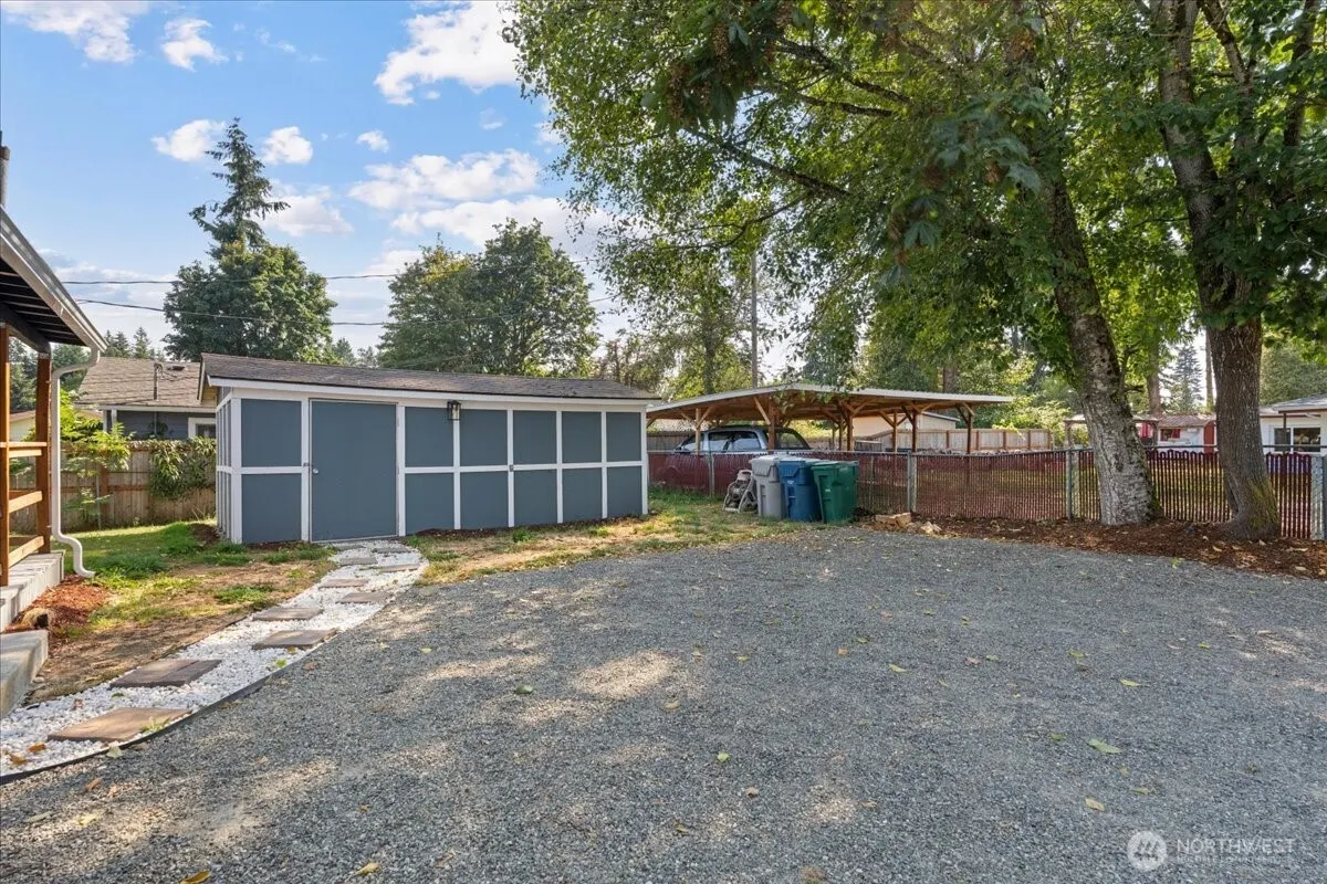 18033 116th Avenue SE, Renton, WA 98058