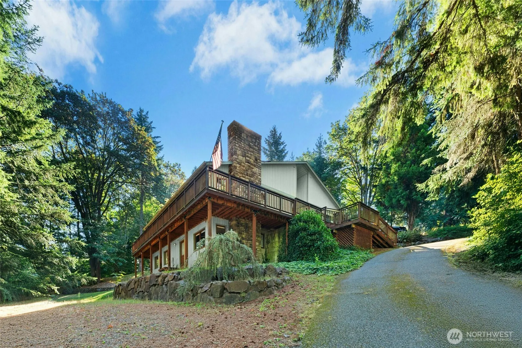 17311 NE 112th Street , Redmond, WA 98052